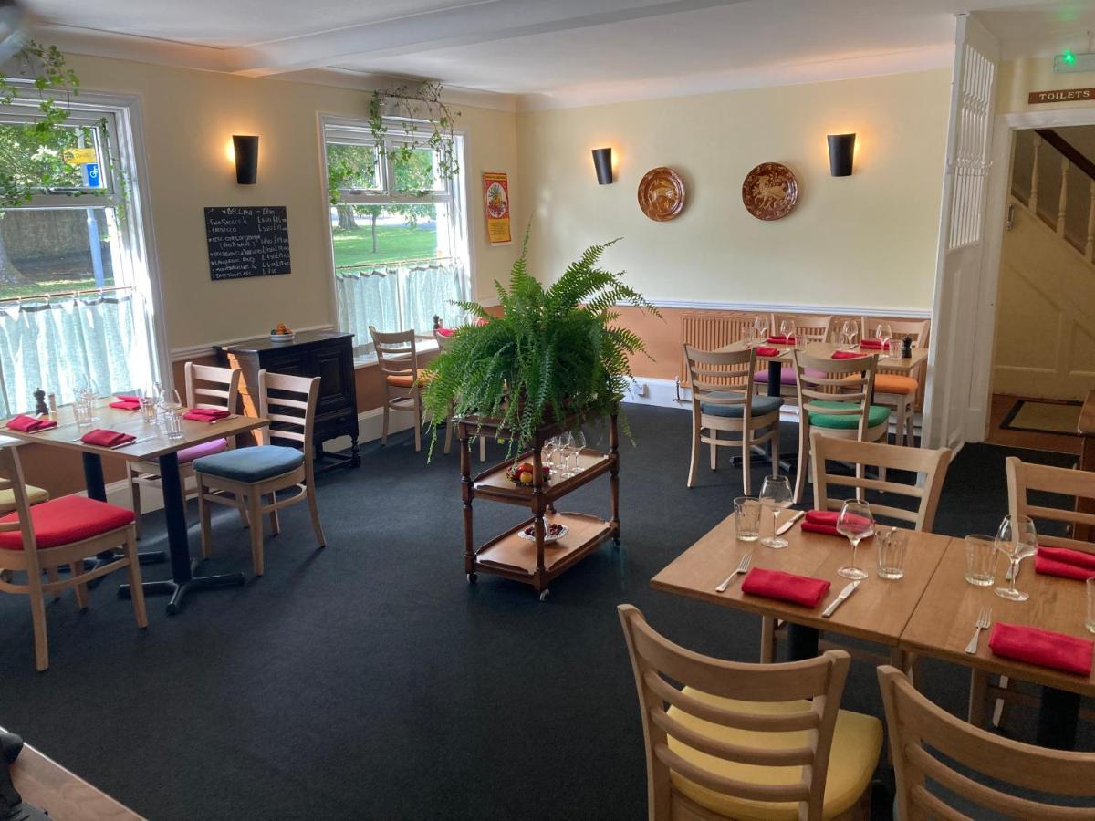 Newell Bistro And Hotel 3*