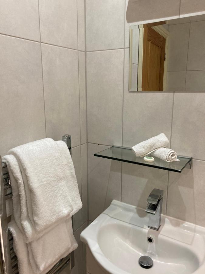 Newell Bistro And 3* Sherborne (Dorset)